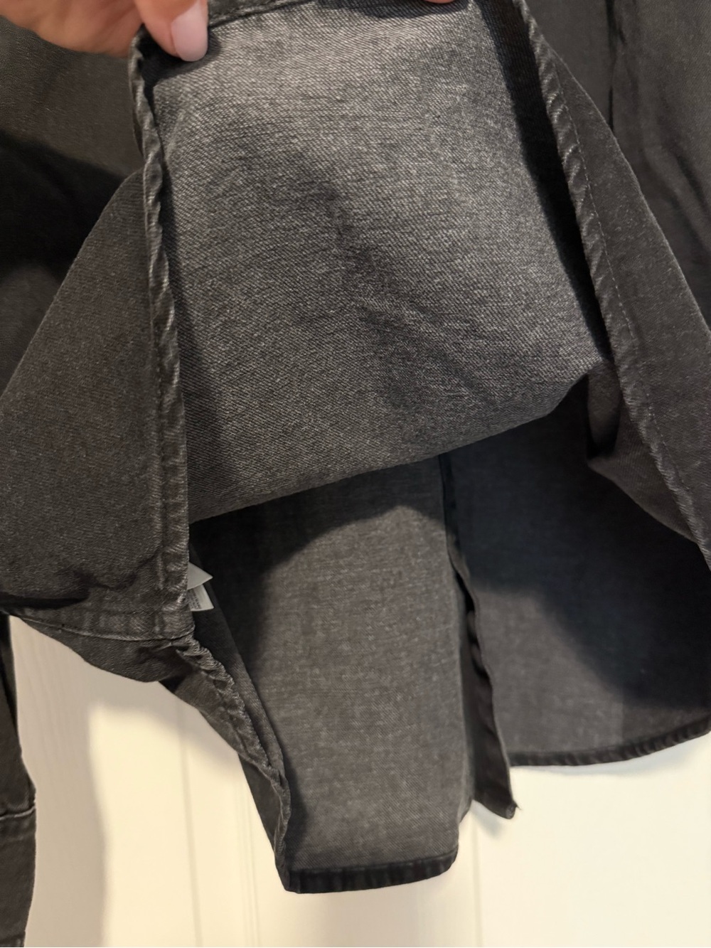 Old Navy | Workwear Black Jean Utility Denim Shirt Jacket NWT L - Picture 8 of 8